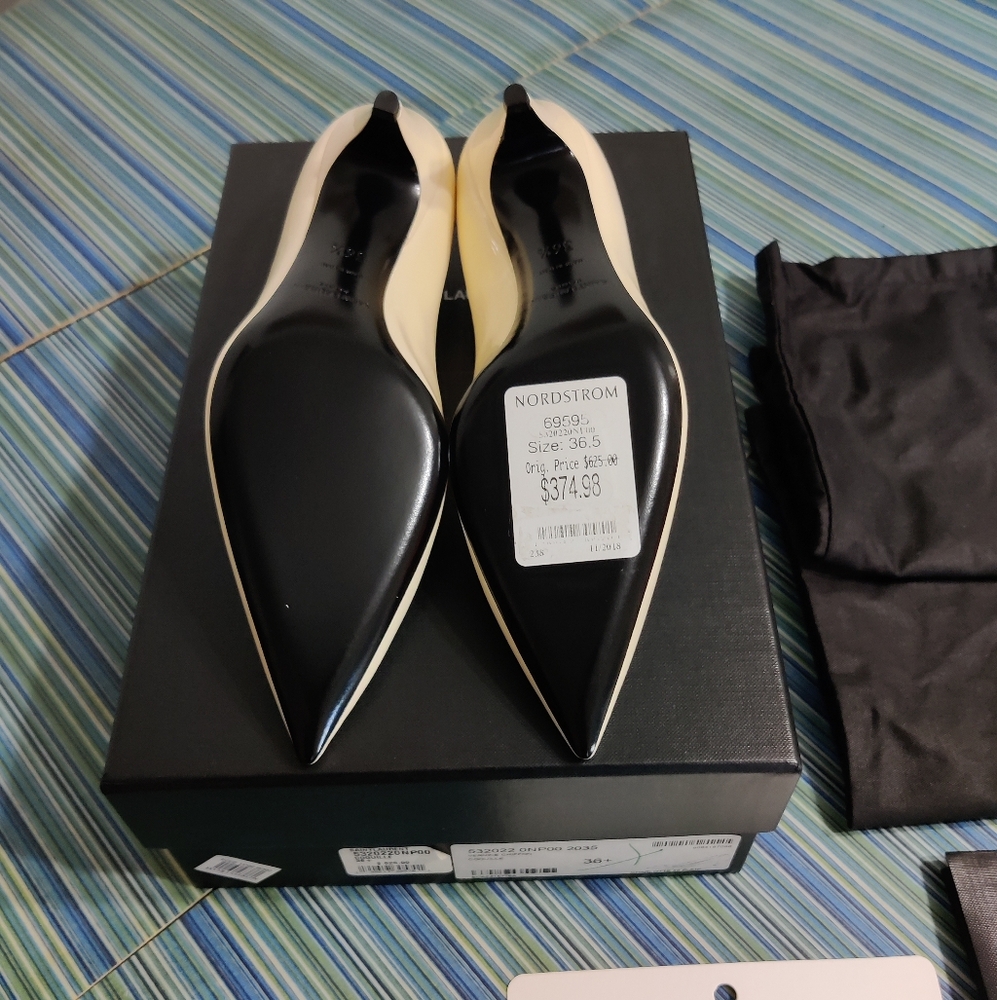 Saint Laurent, brand new, size 6 1/2 Charlotte 55 cream patent leather pump - Picture 5 of 8